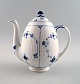 Royal Copenhagen Blue Fluted Plain, rare coffee / chocolate pot.
No. 375.