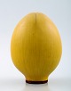 Berndt Friberg (1899-1981), Gustavsberg Studio Hand.
Rare pottery vase, egg shaped.