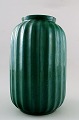 Upsala-Ekeby keramik vase i art deco stil. 
