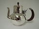 Lundin Antique 
presents: 
Georg 
Jensen
Sterling (925)
Coffee pot
Model 510