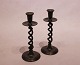 A pair of candlesticks from the 1840s. The sticks are in great antique 
condition.
5000m2 showroom.