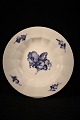 Royal Copenhagen Blue Flower angular, deep dessert plate..
Dia.:21,5cm.
RC# 10/8547.