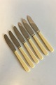Raadvad Stainless Knifes with Grill blade and bone shaft. 1 set of 6 pcs. 
Measures 20.5 cm