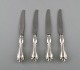 Hallbergs Guldsmeds Ab, Sweden. Set of four "Olga" lunch knives in silver and 
stainless steel. Dated 1946.
