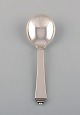 Georg Jensen Pyramid marmelade spoon in sterling silver. Dated 1915-30.
