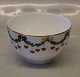 572 Bowl 6.5 x 11 cm / 30 cl (1017451) (1017437) (2503527) Star Fluted Christmas 
Royal Copenhagen 
