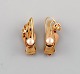 Hermann Siersbøl - Denmark. Vintage art deco ear clips in 14 carat gold adorned 
with cultured pearls. Mid-20th century.
