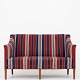 Roxy Klassik 
presents: 
Kaare 
Klint / Rud. 
Rasmussen
KK 6092, 
to-pers. sofa i 
stribet græsk 
uld med ben i 
...