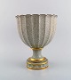 Royal Copenhagen crackle art deco vase with gold decoration. Rare form. Mid-20th 
century.
