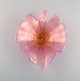 Barovier and Toso, Venice. Large leaf-shaped bowl in pink mouth-blown art glass. 
Italian design, 1960s.
