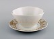 Bjørn Wiinblad for Rosenthal. Porcelain sauce bowl with gold decoration. 1980s.
