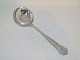 Herregaard silver from Cohr
Large serving spoon 20.4 cm.