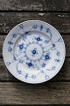 Musselmalet riflet porcelæn. Kagetallerkener eller sidetallerkner 15,5cm nr. 181