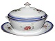 Blue Edge and Flowers
Soup tureen with platter