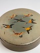 Round Japanese hand-painted and signed lacquer box 
/ lidded box with flying cranes. 20th century