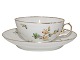 Royal Copenhagen
Tea cup with flowers from 1894-1897