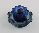 GABRIEL ARGY-ROUSSEAU (1885-1963), France. Small bowl in blue art glass modeled 
with flower. Pâte-de-verre technique. 1920s.
