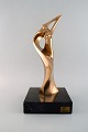 Tony Morey for Italica, Spain. Large modernist female sculpture in bronze on 
marble base. Late 20th century.
