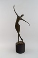 Miguel Fernando Lopez (Milo). Portuguese sculptor. Modernist woman sculpture in 
solid bronze on marble base. Late 20th century.
