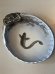 Royal Copenhagen serving dish
With Crab
Deco 483
Motif: Herring
Height 6 cm
length 29 cm