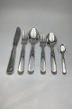 Danam Antik 
presents: 
Hans 
Hansen Arvesølv 
No 15 Sterling 
Silver Flatware 
Set for 12 
people (72 pcs)