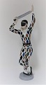 Bing & Gröndahl. Porzellanfigur. Harlekin. Modell 2354. Höhe 28 cm. (1 Wahl)