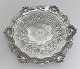 Englischer Salver. Sterling (925). London, hergestellt 1769. Durchmesser 22 cm.