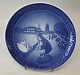 Royal Copenhagen Christmas plate  2017 Walk at the lake 18 cm