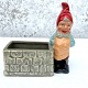 Clay Santa Claus with flower basin
*DKK 400