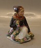 Kongelig Dansk Egnsfigur 12412 Kgl. Pige med blomster fra Amager 14 cm