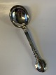 Evald Nielsen #Nr3 Serving spoon
Stamped 830 Evald Nielsen
Length Approx. 22.9 cm