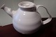 Teapot made of porcelain, handkraft
Design: Christian Bruun, Denmark
Venusporcelain, very beautiful, gut in use, and 
very good in pouring
1,5L