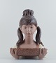 Lladro, Spain. Very large two piece figurine in glazed ceramic.