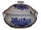 Blue Flower Braided
Large soup tureen from 1830-1860