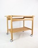 Severing tray on wheels - Hans J. Wegner - AT48 - Oak - Andreas Tuck
Great condition
