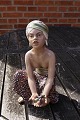 Antikkram 
presents: 
Dahl 
Jensen Denmark, 
Figurine No 
1238 Oriental 
fruit seller