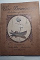 Vor Børnesange
Melodier og billeder II. Samling
Tegninger af Louis Moe, Hedvig Collin og Axel 
Nygaard
Udgivet af Wilhelm Hansen - Musikforlag
Sideantal: 30
Med ægte bøenetegninger og streger