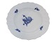 Blue Flower 
Curved
Dinner plate 
24.0 cm. from 
1800-1830