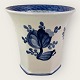 Moster Olga - 
Antik og Design 
presents: 
Royal 
Copenhagen
Tranquebar
Vase
#11/ 1239
*DKK 275