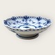 Moster Olga - 
Antik og Design 
presents: 
Royal 
Copenhagen
Blue Fluted
Full Lace
Bowl
#1/ 1023
*DKK 1200