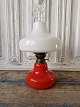 Holmegaard 
Oline lamp in 
red glass with 
a shell sleeve 
...