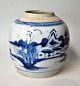 Chinese bojan 
in blue/white 
porcelain, 19th 
century.