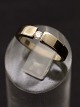 14 carat white 
gold ringwith 
diamond