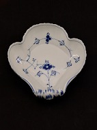 Bing & Grndahl blue fluted  clam bowl #42