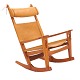 Hans J. Wegner 
Schaukelstuhl 
sehr schön 
patiniert. 
Eiche ...