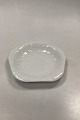Royal 
Copenhagen 
White Triton 
Luncheon Plate 
No 14190(621)