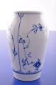 Royal 
Copenhagen 
Musselmalet 
gerippt Vase 
384