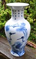 Ming village 
blue/white 
porcelain floor 
vase, 20th ...