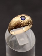 14 carat gold ring  with sapphire