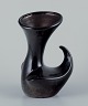 French 
ceramicist.
Large ceramic 
vase. Organic 
shape.